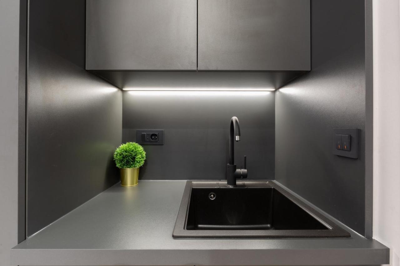 Dezign Superior Apartments & Rooms Zara Esterno foto