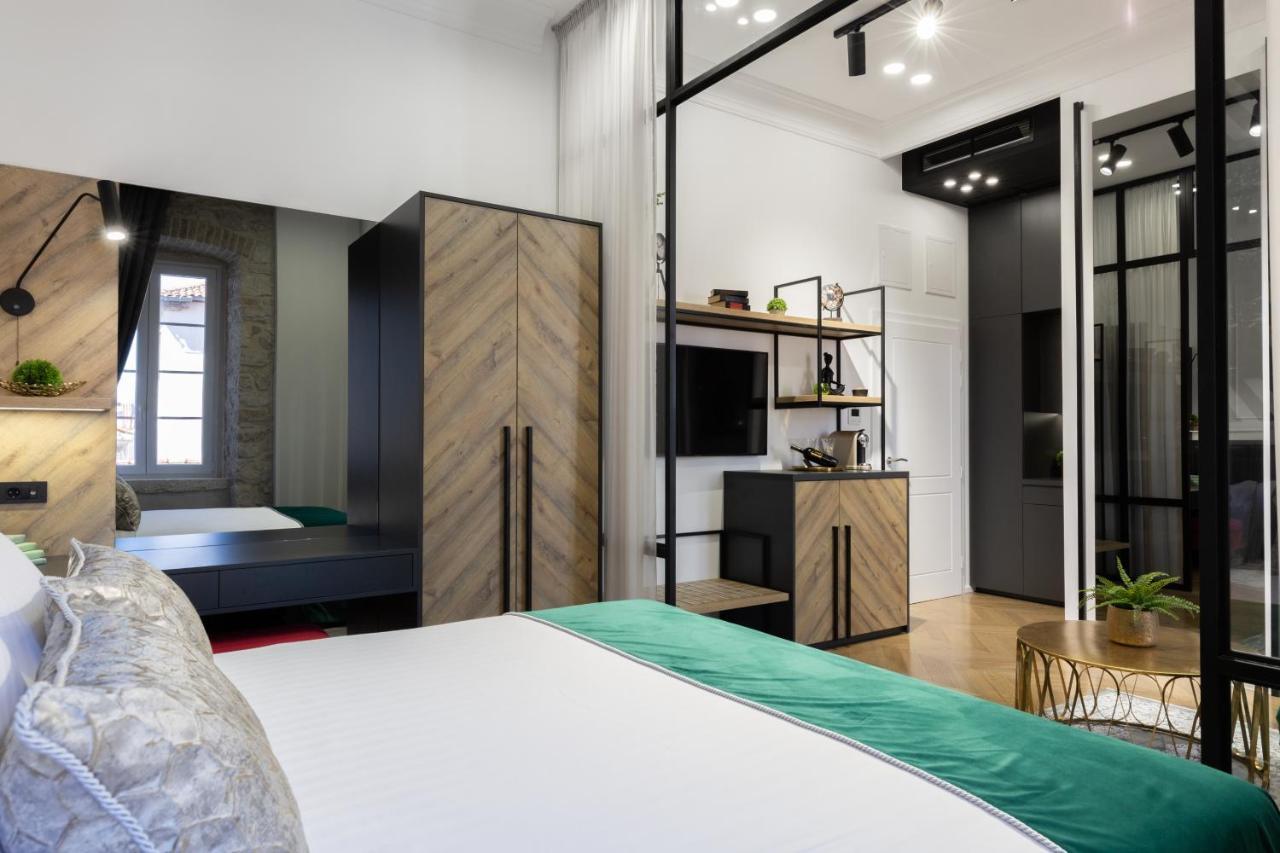 Dezign Superior Apartments & Rooms Zara Esterno foto