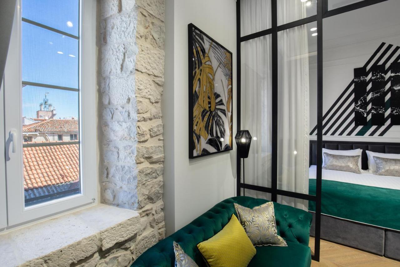 Dezign Superior Apartments & Rooms Zara Esterno foto