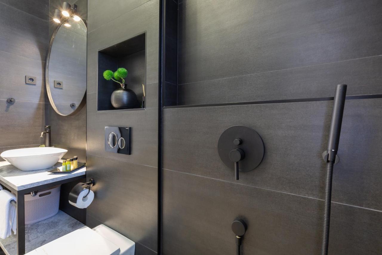 Dezign Superior Apartments & Rooms Zara Esterno foto