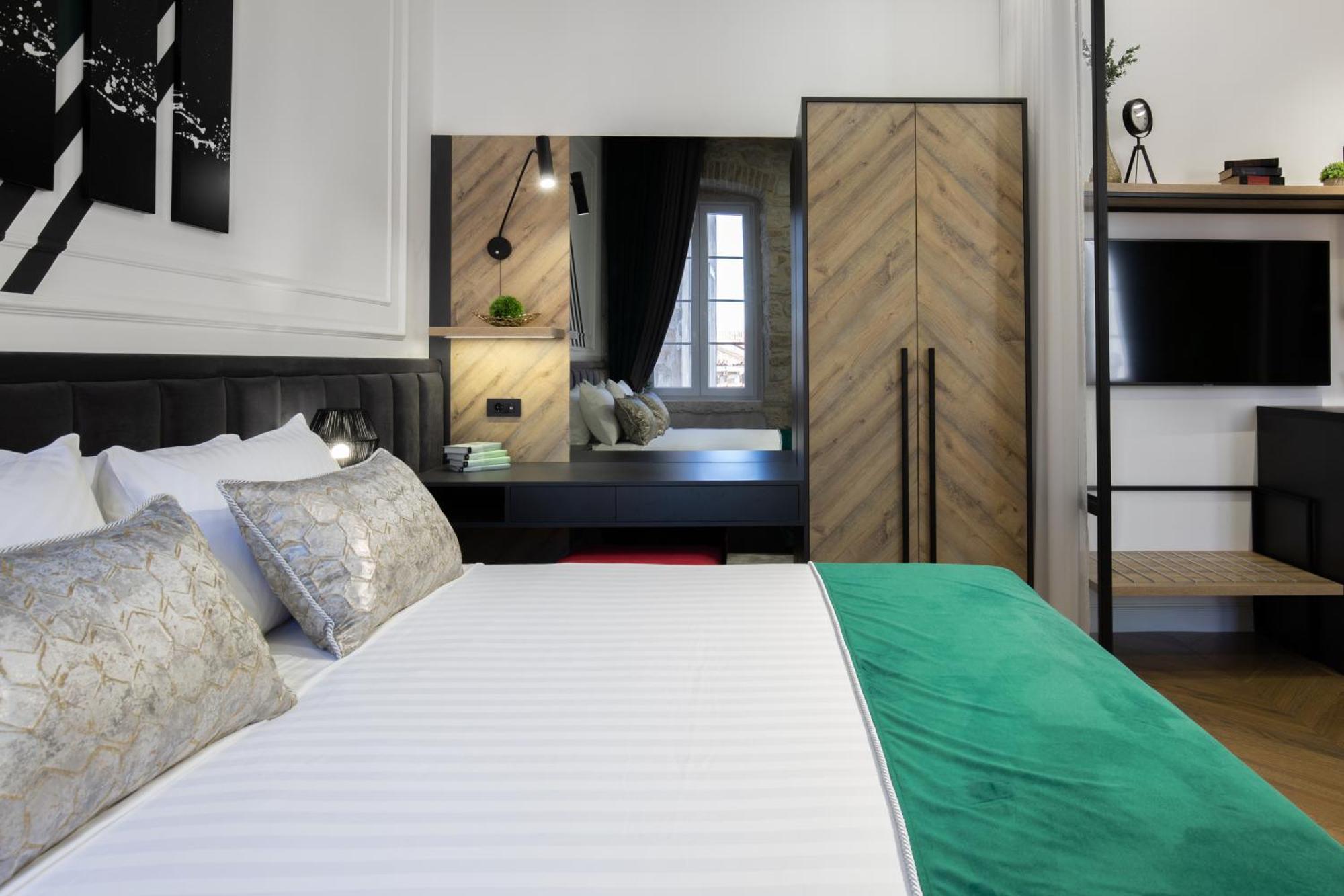 Dezign Superior Apartments & Rooms Zara Esterno foto